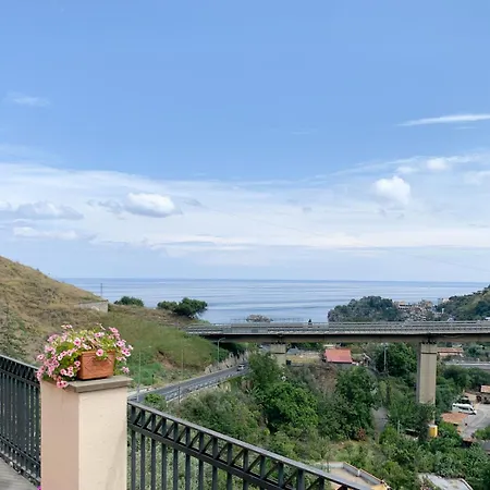 Sorriso * Taormina